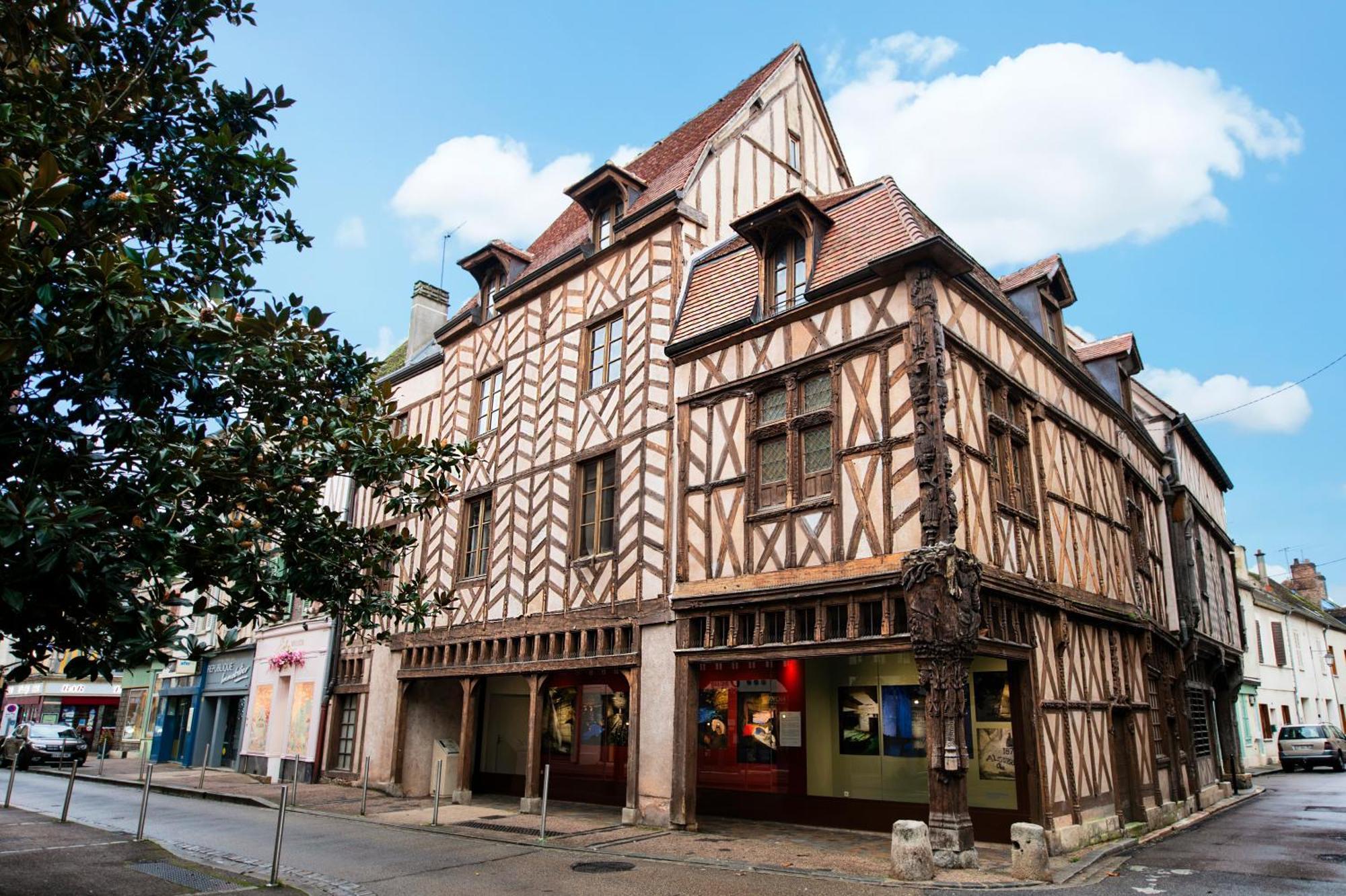 Le Laurencin Sens - Le Duplex - Coeur De Ville Eksteriør billede